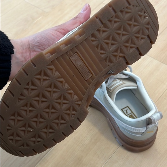 Puma Women's Sneakers - White and Brown - Picture 10 of 13